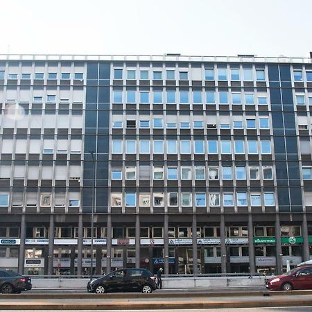 Youhosty - Pisani Big 13 Milán Exterior foto